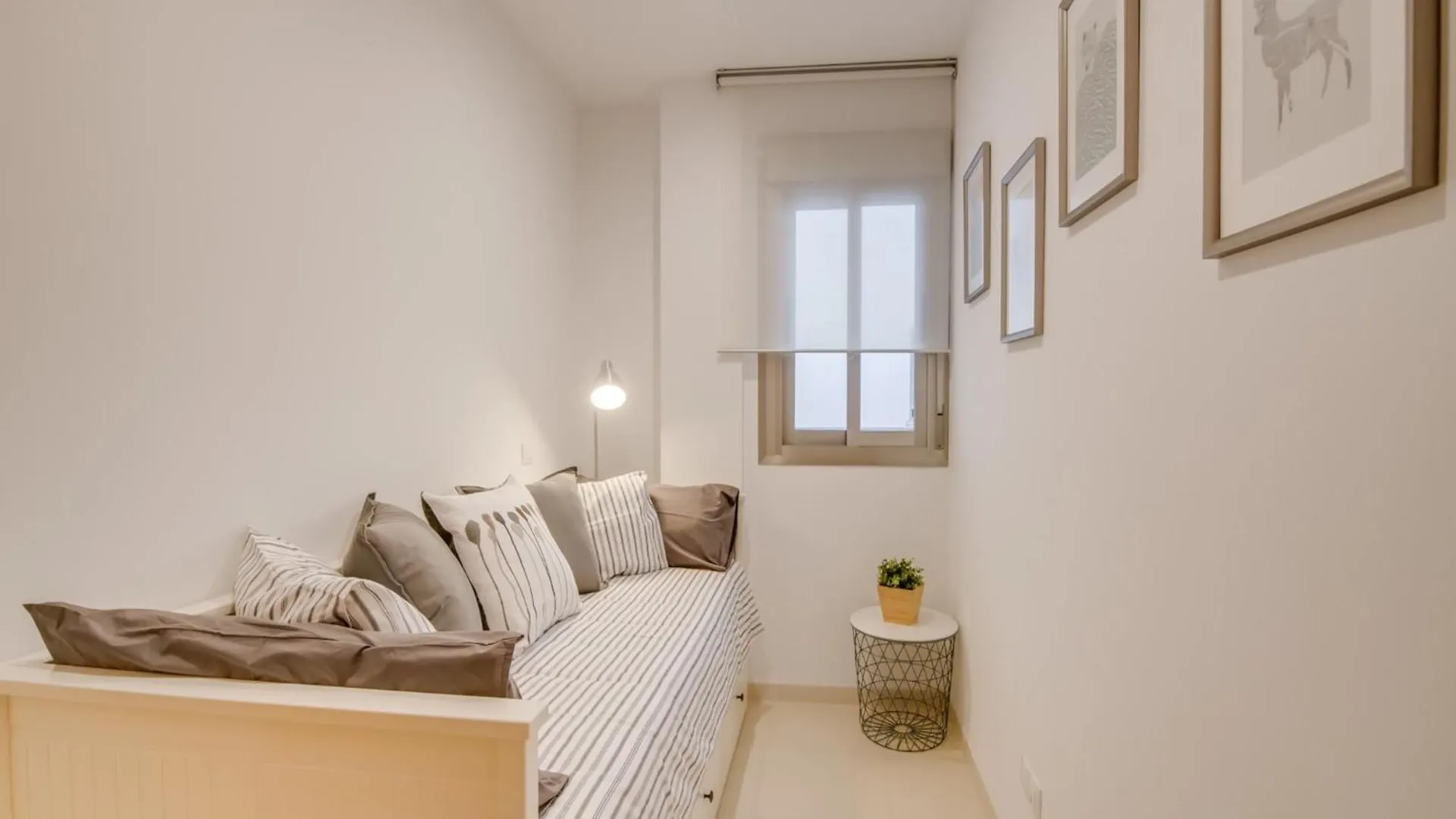 Bright Apartment 350 M From Alcudia Beach 0*,