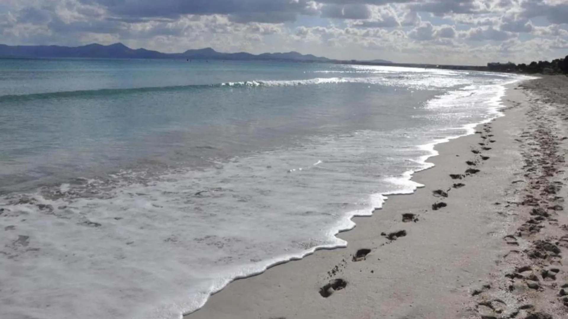 Bright Apartment 350 M From Alcudia Beach  Alcudia (Mallorca)